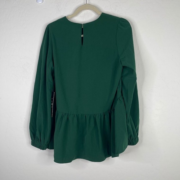 NEW Pomander Place Carlota Peplum Blouse Top Green Puff Sleeves Casual Size M - Picture 6 of 14